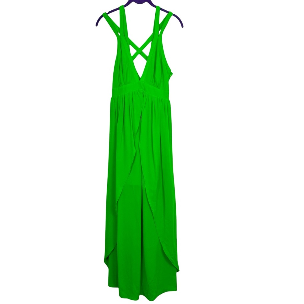 Adelyn Rae Sleeveless Dress Green Medium F63D2372 Flowy Criss Cross Strap NWT